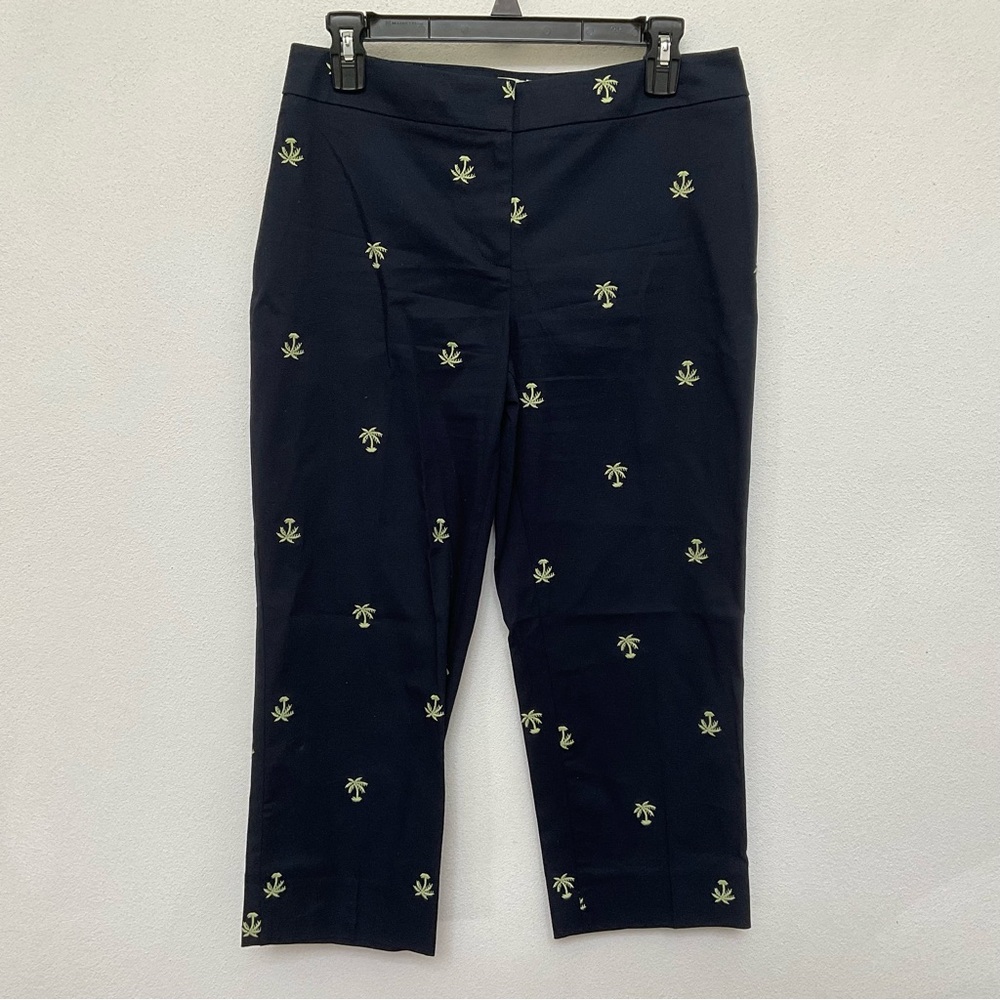 Talbots Curvy Navy Blue Capris With Green Embroidered Palm Trees Size 6 Petite